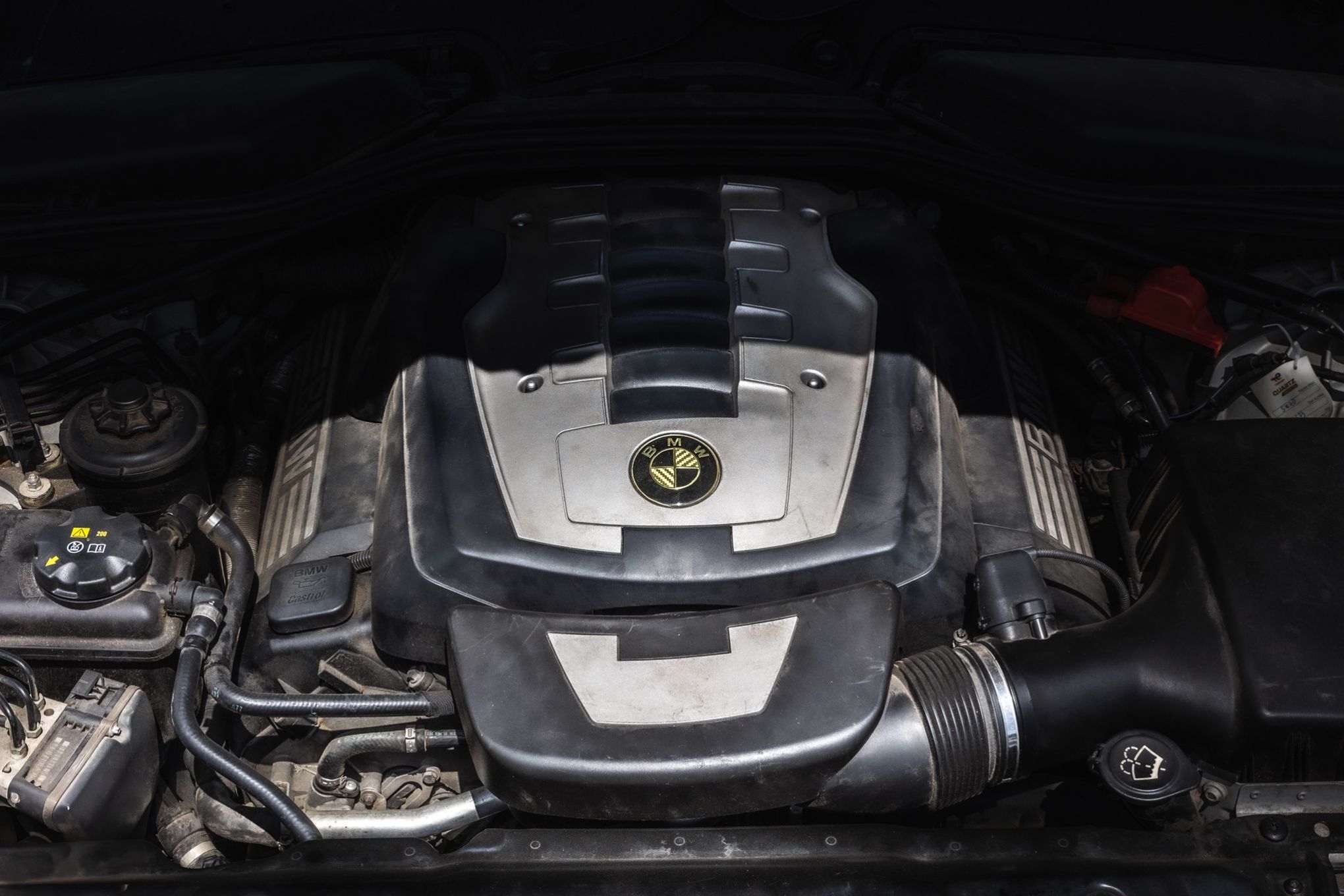 BMW Seria 5 BMW 5 e60 lift 550i 4.8l v8 Benzyna
