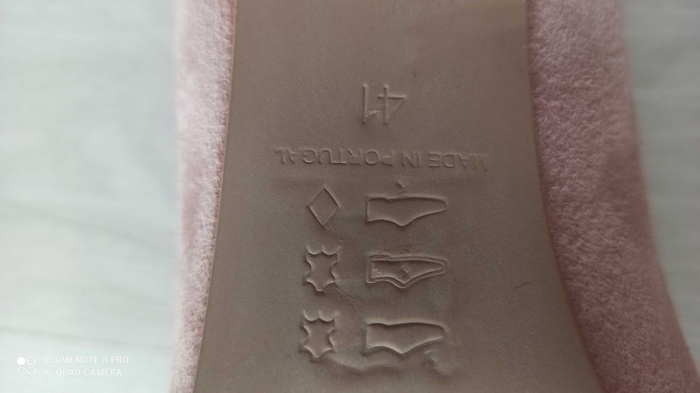 Vendo stiletto rosa claro tamanho 41