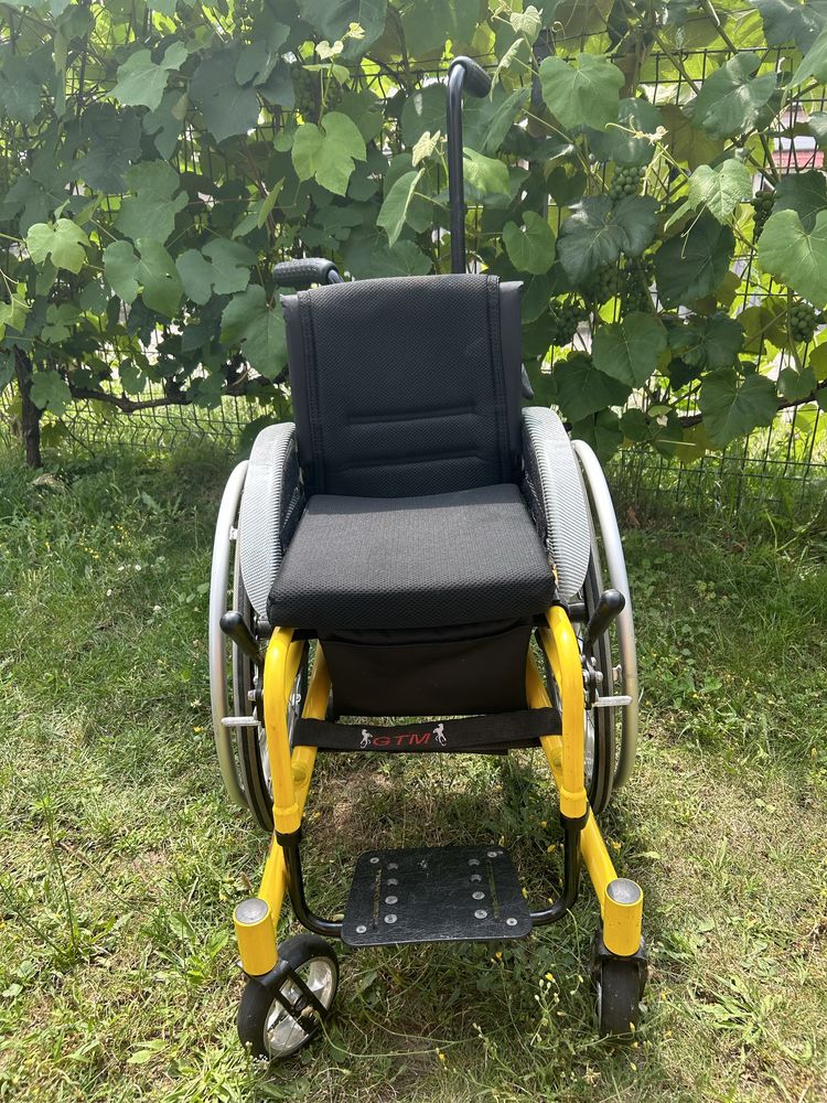 GTM dziecięcy wózek inwalidzki