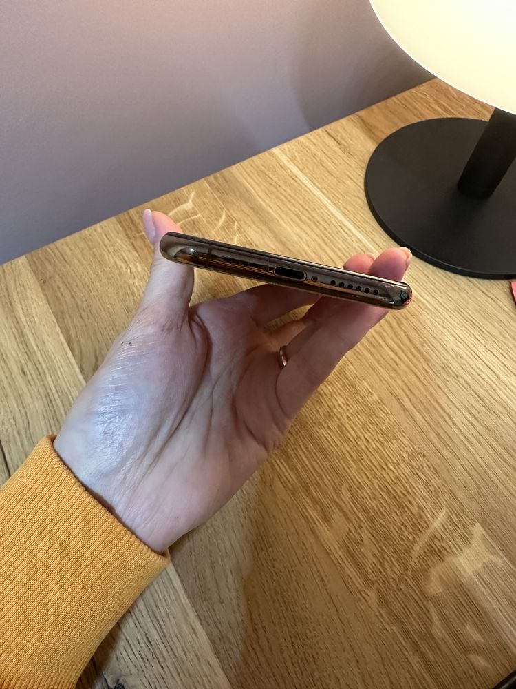 iPhone Xs, gold, 64gb