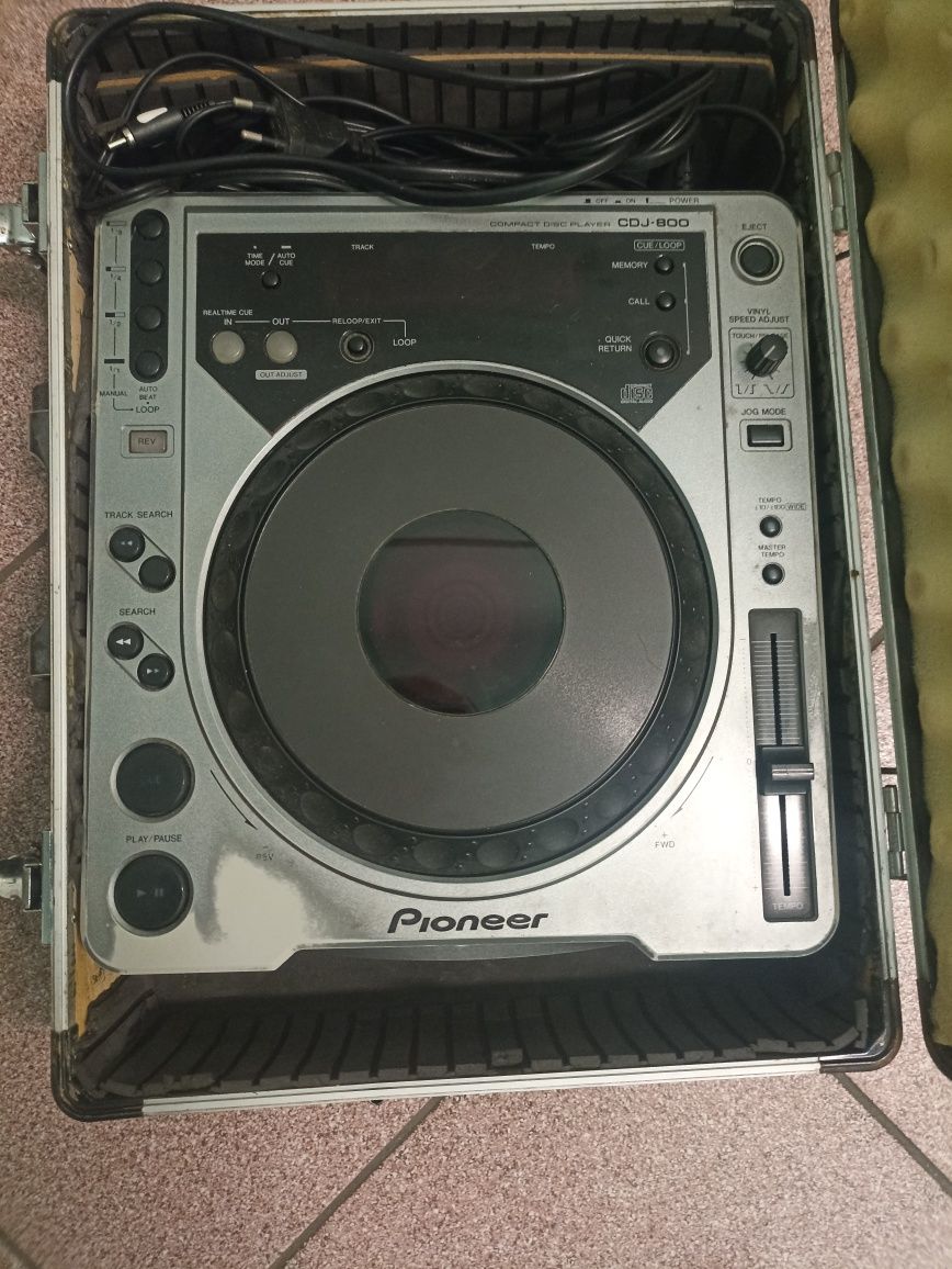 Pioneer CDJ 800 2szt