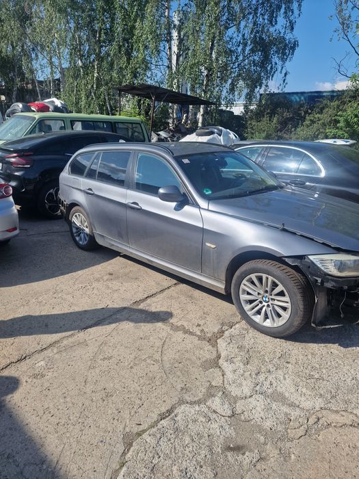 Bmw e91 2011 r części