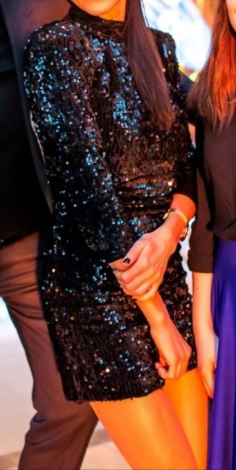 Sukienka bez pleców cekiny impreza wesele Wigilia