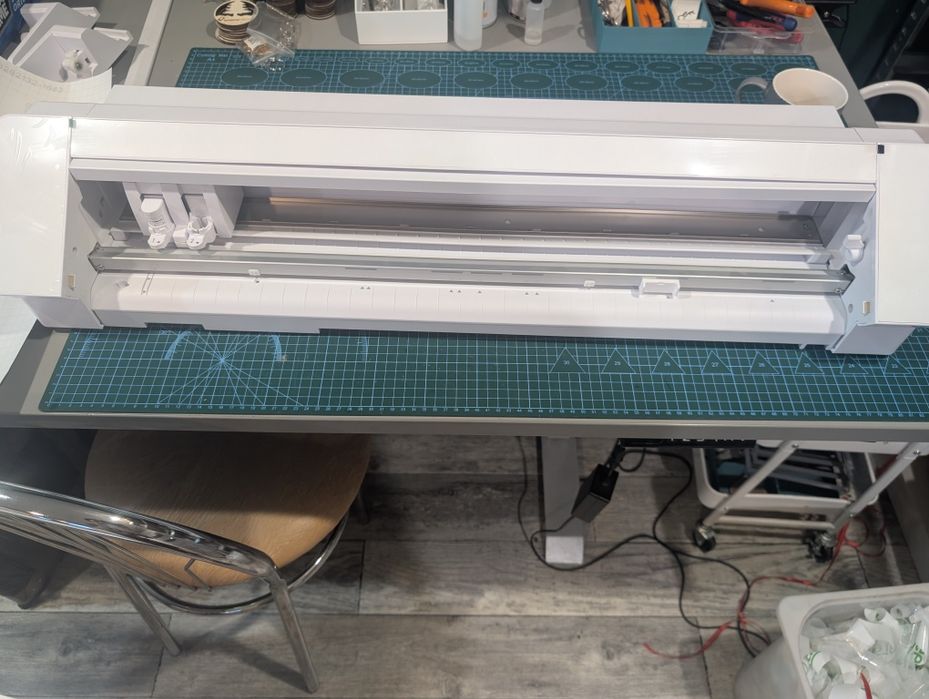 Ploter Silhouette Cameo 4 pro