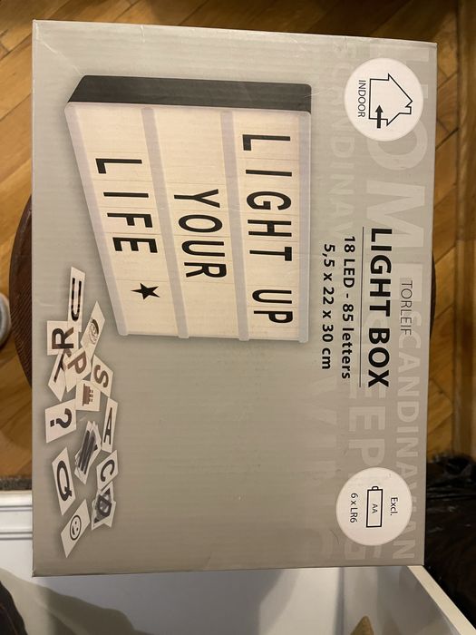 Дошка з літерами