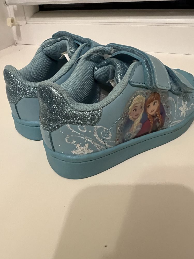 Кросівки Disney