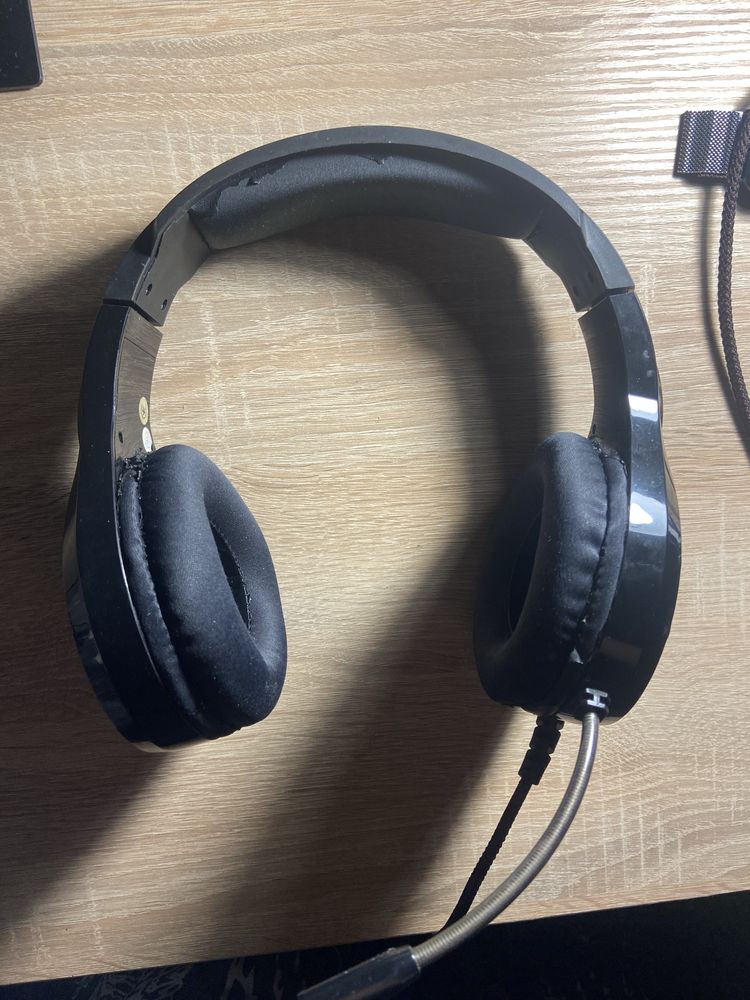 Продам наушники Havit E-Sports