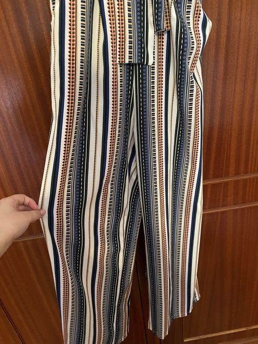 Macacão tamanho S/M com elasticidade