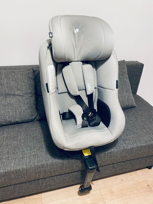 Fotelik samochodowy obrotowy Joie Spin 360