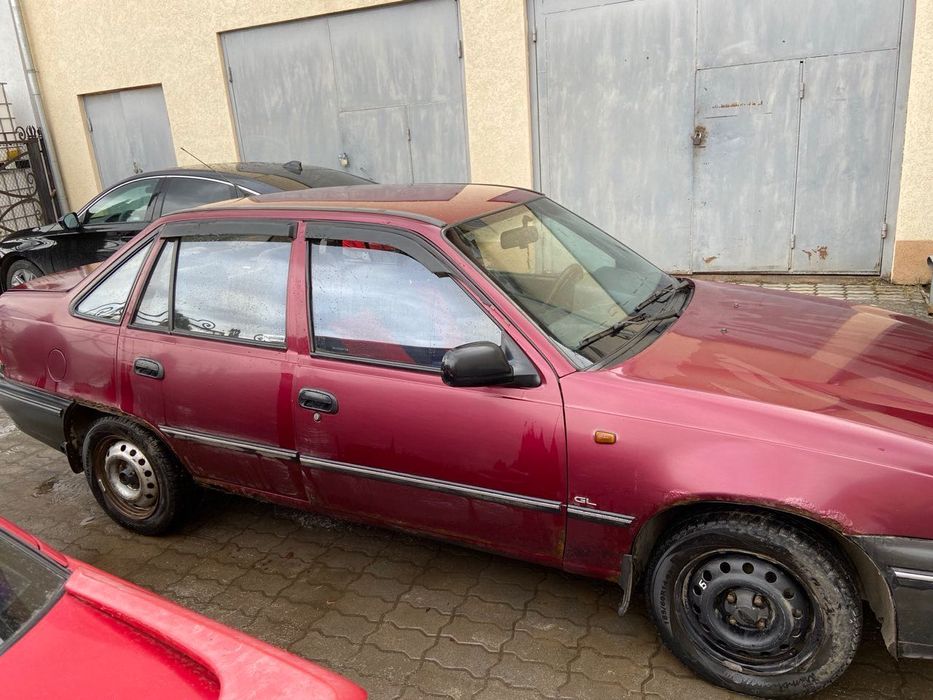 Продається легковий автомобіль