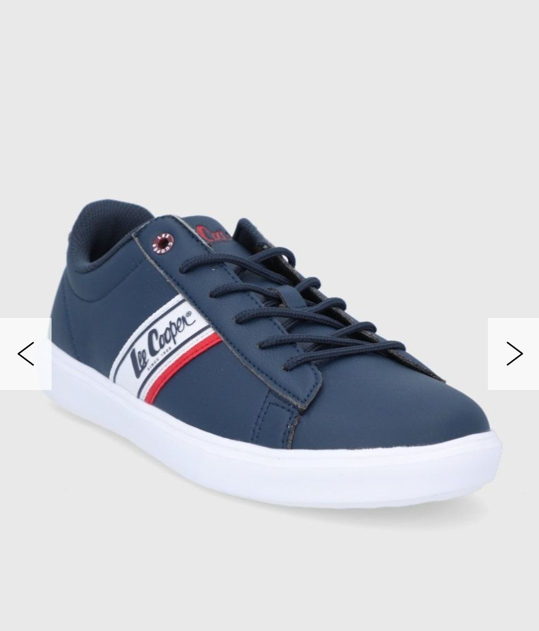 Кроссовки из коллекции Lee Cooper.