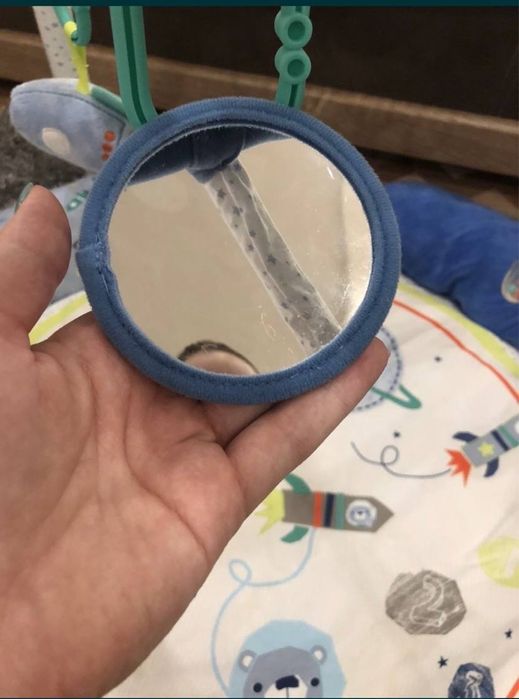 Розвиваючий килимок для дитини