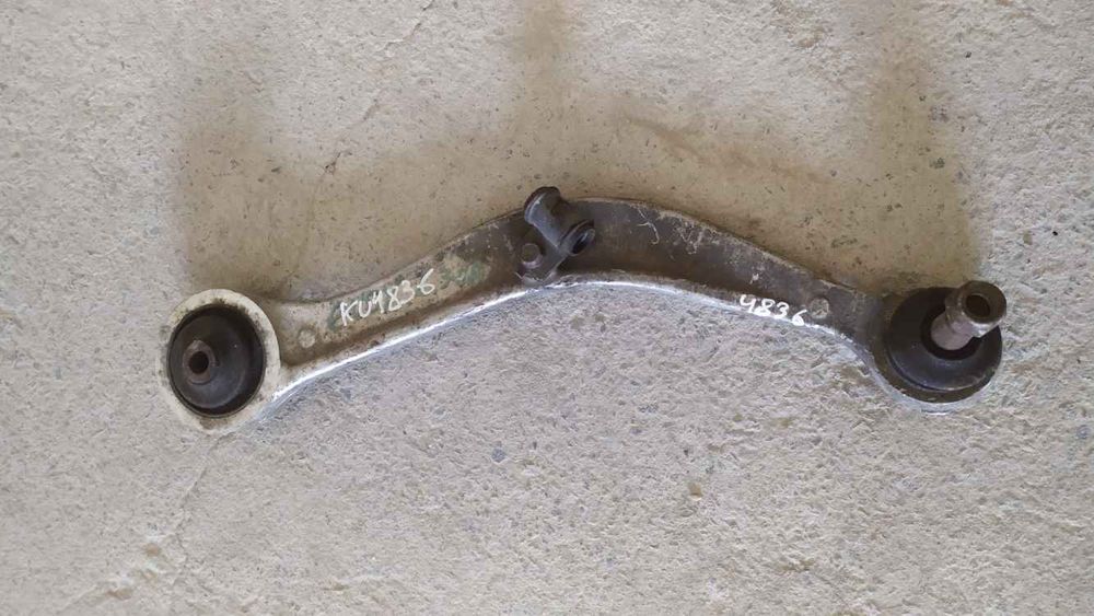 Mitsubishi Lancer X Evo 07- важіль підвіски зад L KU4836 4125A037