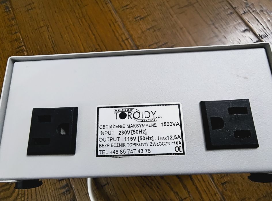 Transformator Toroidy Autotransformator 230/110V  1500W zasilacz