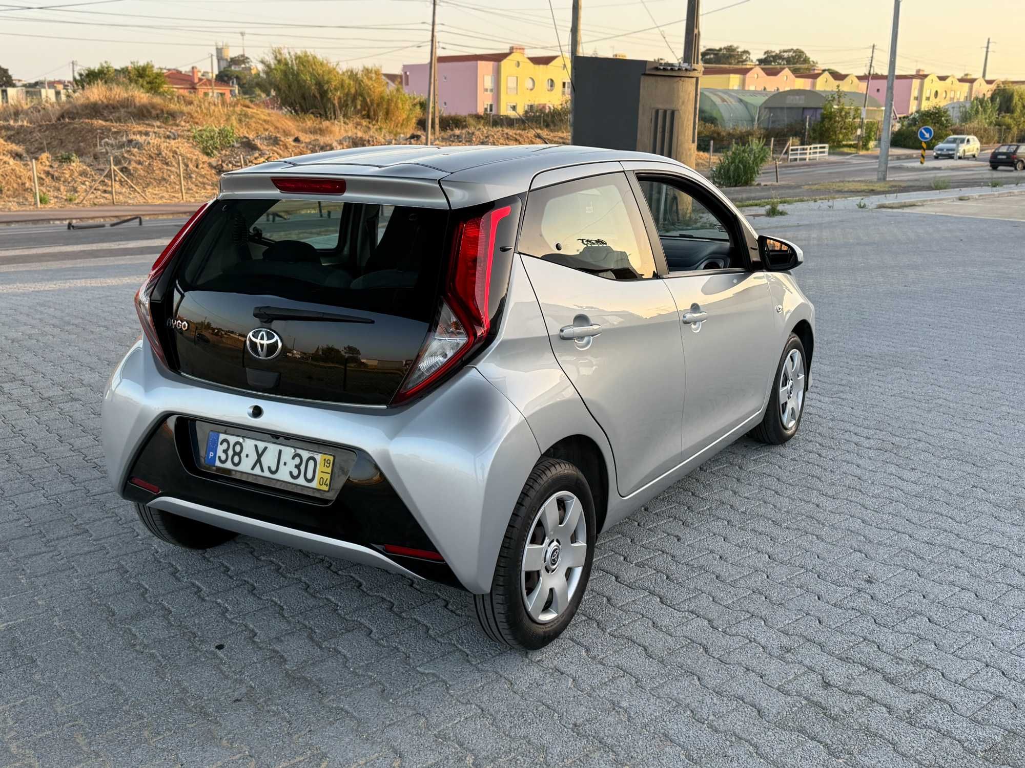 TOYOTA AYGO 1.0 X-PLAY+X-TOUCH  1 DONO