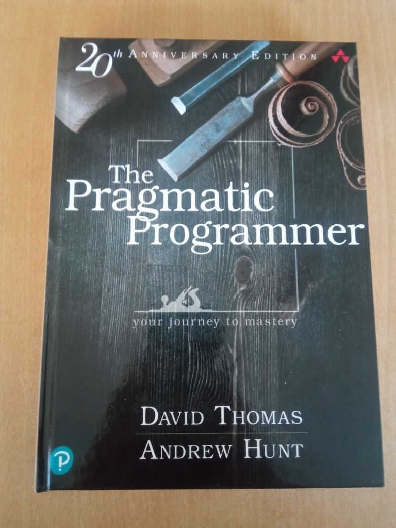 Тверда обкладинка The Pragmatic Programmer: your journey to mastery 2n