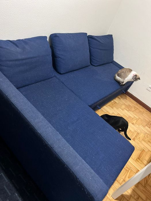 Sofá-cama c/arrumação