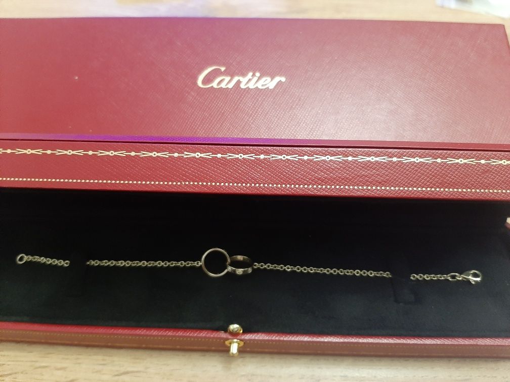 Золотой браслет с бриллиантами. Cartier.