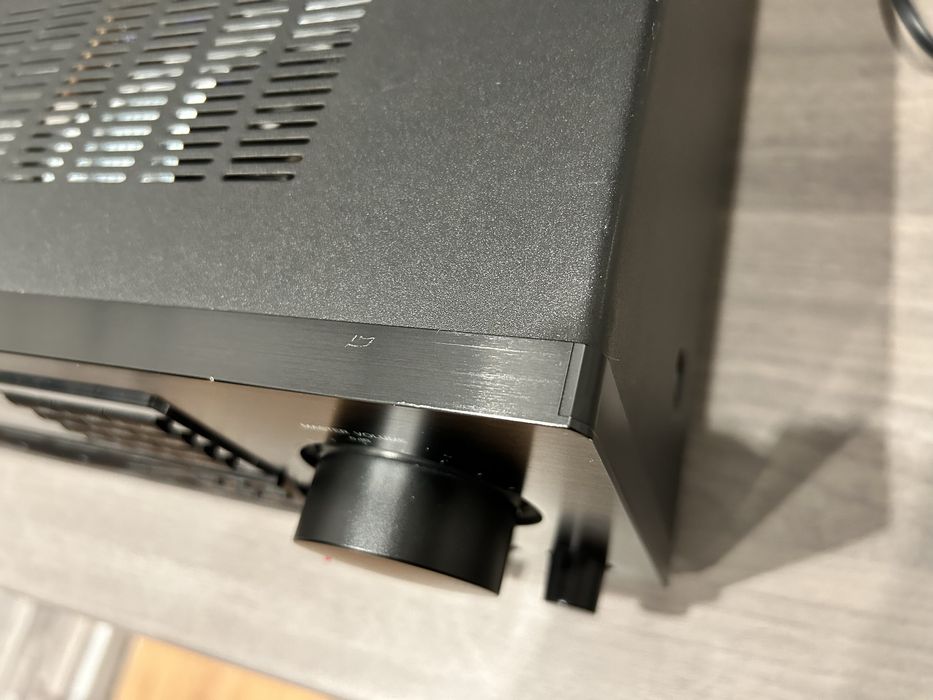 Amplituner ONKYO  TX-DS838 z pilotem