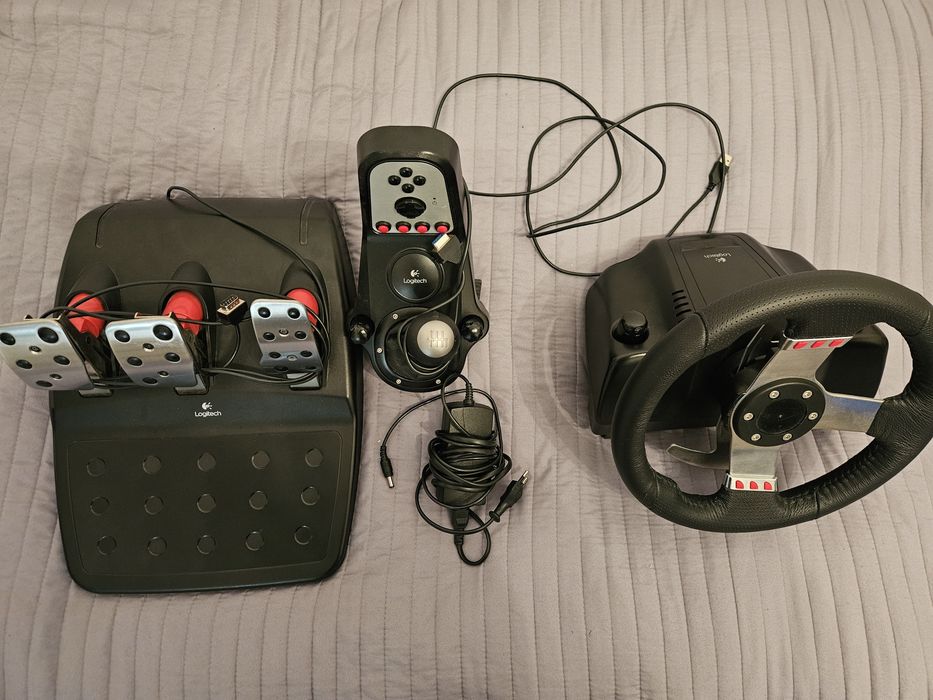 Kierownica Logitech G27