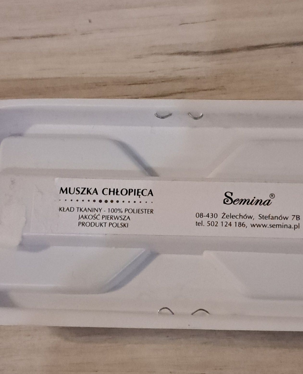 Muszka chłopięca nowa