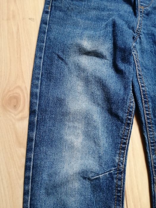 Zestaw spodni dla chłopca rozmiar 122/128 Spodnie Bluza Pepco