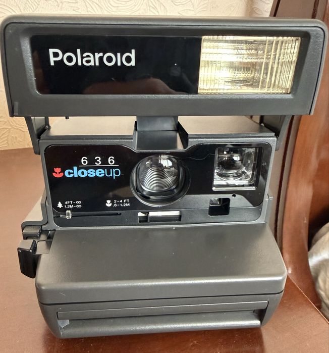 Фотоапарат Polaroid 636 Closeup