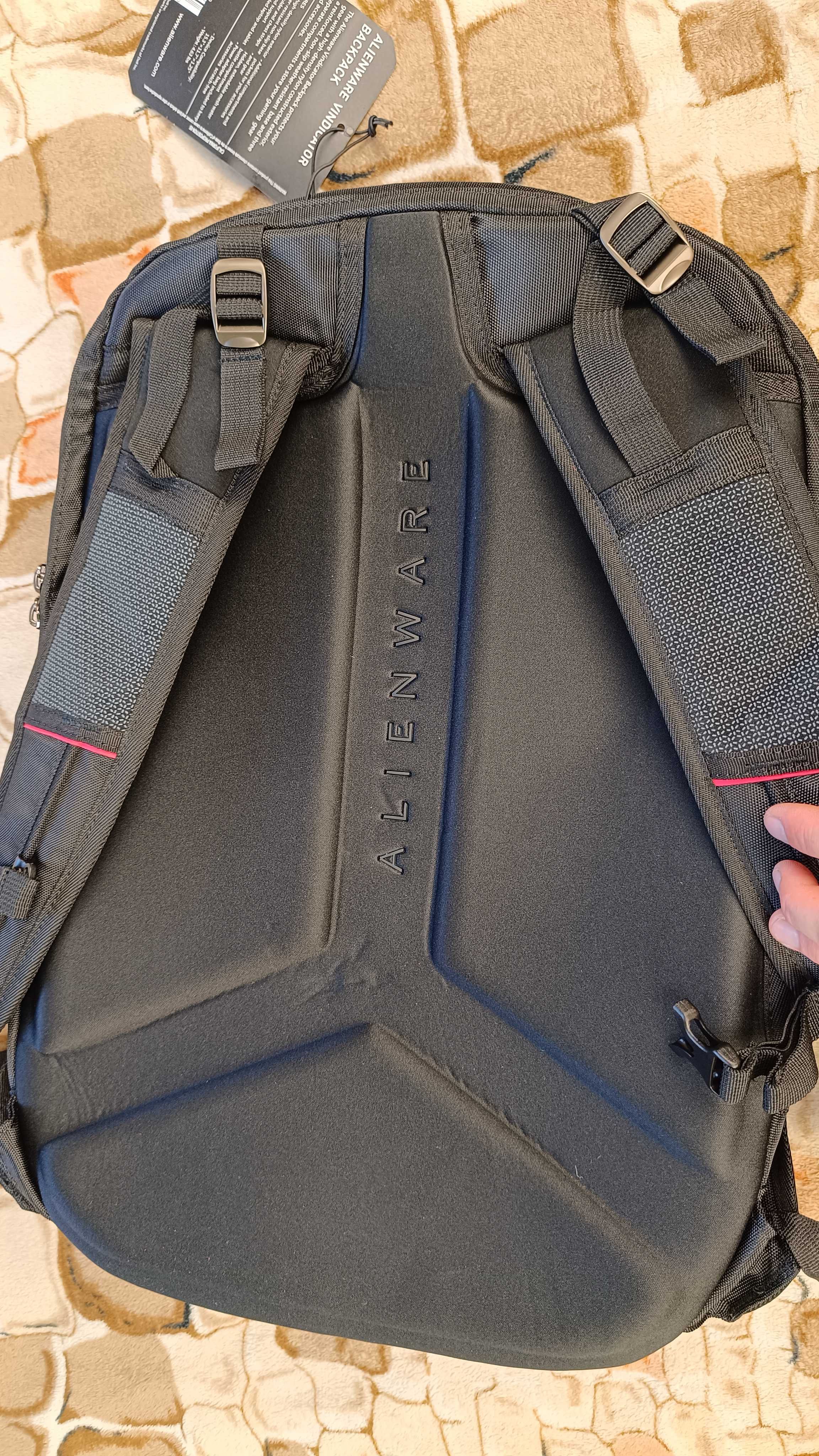 Сумка для ноутбука Dell Alienware Vindicator alien портфель 15.6