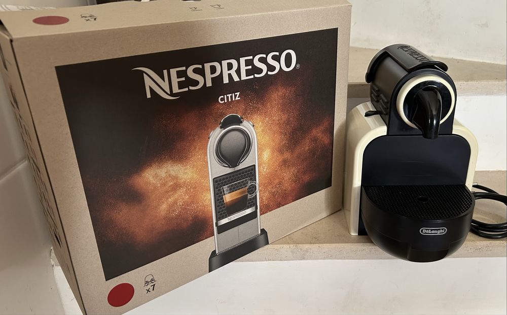 Máquina Café Nespresso