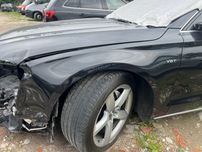 Blotnik Audi A8 D4 2014 Lift do naprawy