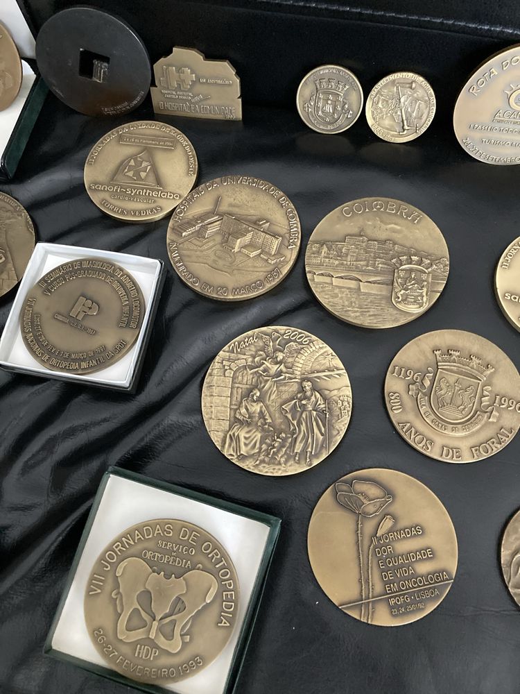 Conjunto de medalhas diversas