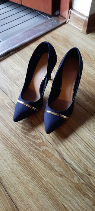 Granatowe szpilki 38/39