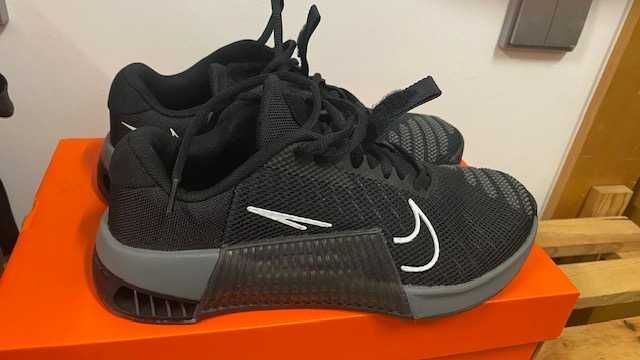 Tenis Metcon 9 novos