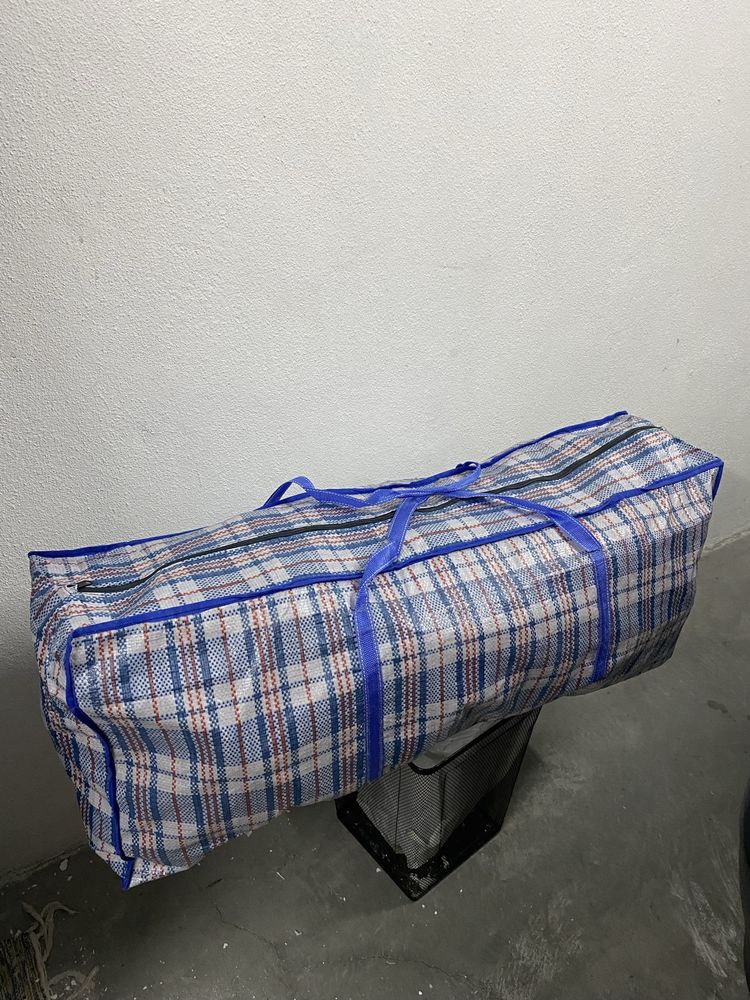 Saco XL de 72L com pinhas