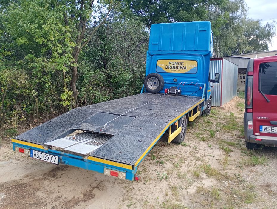 Sprzedam lawetę IVECO
