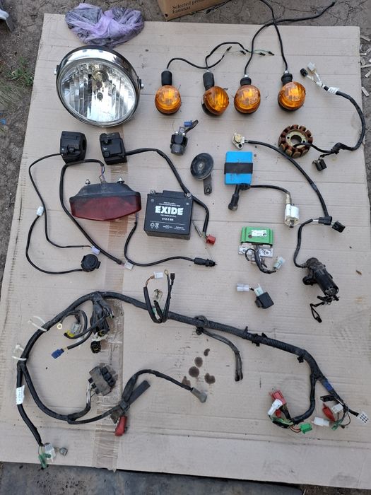 Коммутатор Bajaj Boxer 150X баджадж боксер, електроника