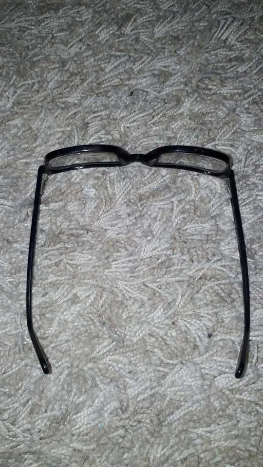 Oculos com haste preta para miopia, como novos
