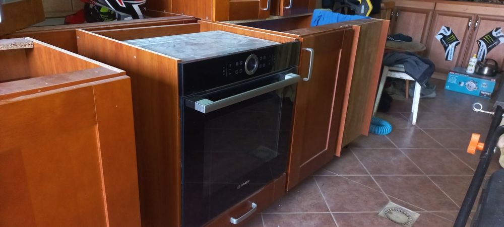 Sprzedam Meble Kuchenne ze sprzetem