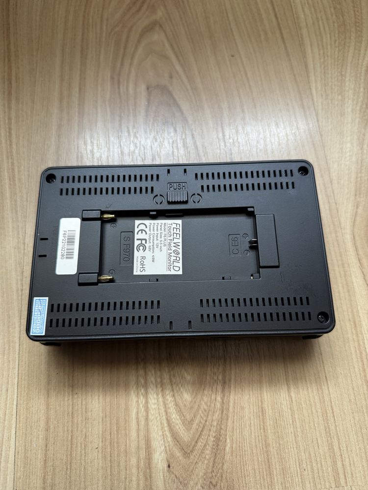 Monitor podglądowy Feelworld F6 PLUS