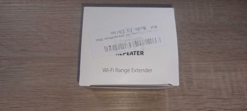 Bezprzewodowy wzmacniacz WiFi 300Mb/s Biały