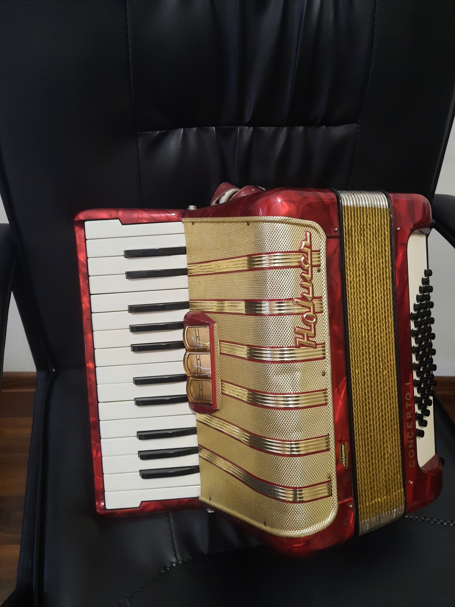 Akordeon Hohner 48 basów