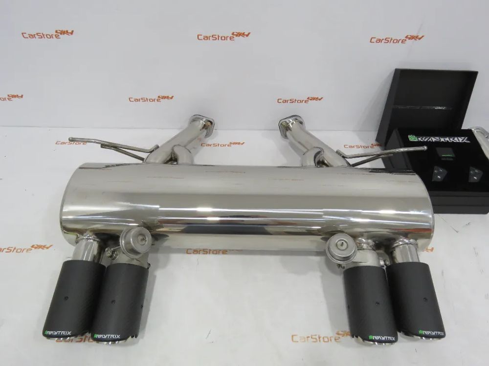 Escape Armytrix Bmw F82 / F83 M4  Competition com ponteiras em carbono