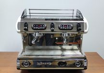 Професійна кавомашина La Spaziale S9