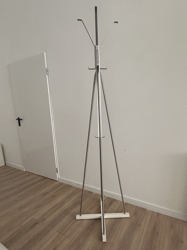Wieszak stojący Ikea