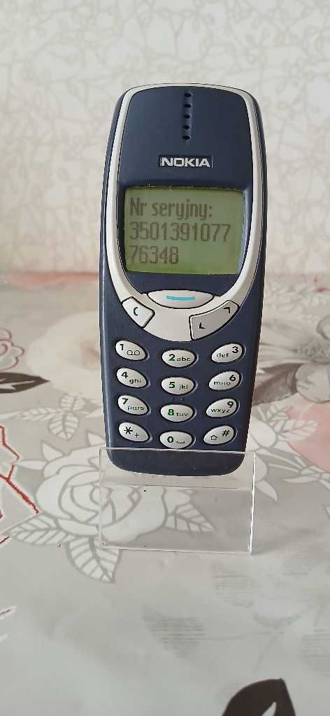 Nokia 3310      .