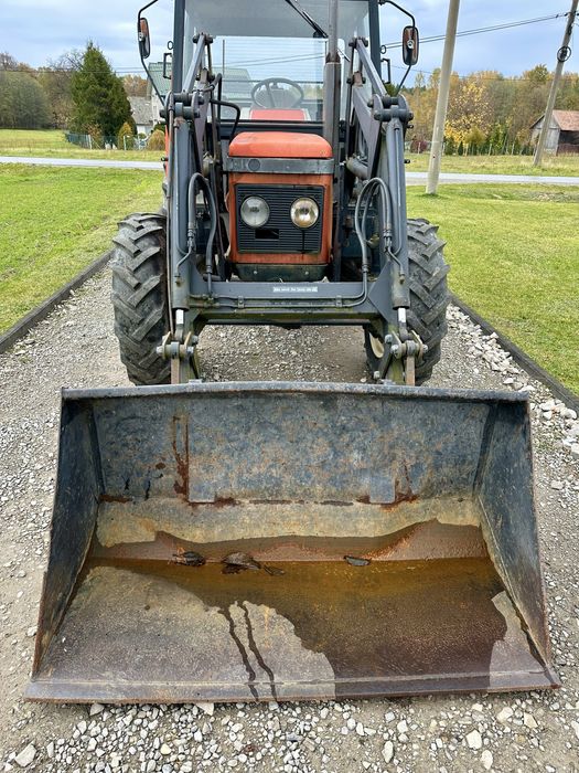 Ładowacz czołowy tur Zetor