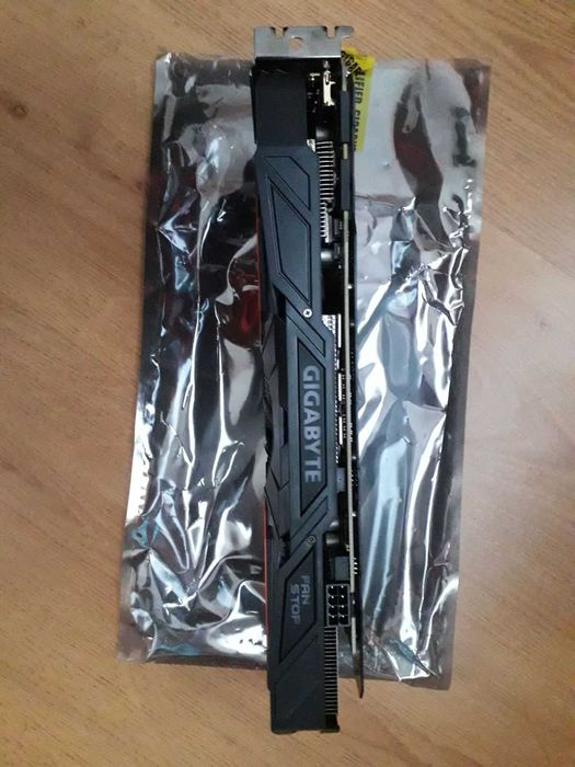 Продам Відеокарту Gigabite GTX 1070 в ідеальному стані
