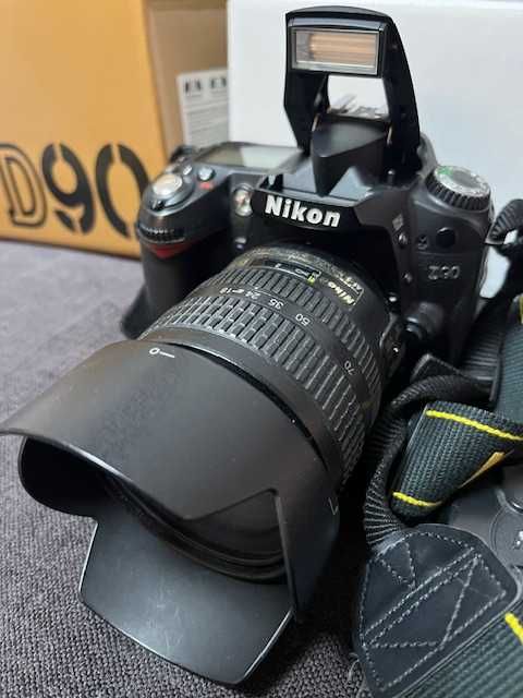 Aparat fotograficzny Nikon d90 obiektyw gratis
