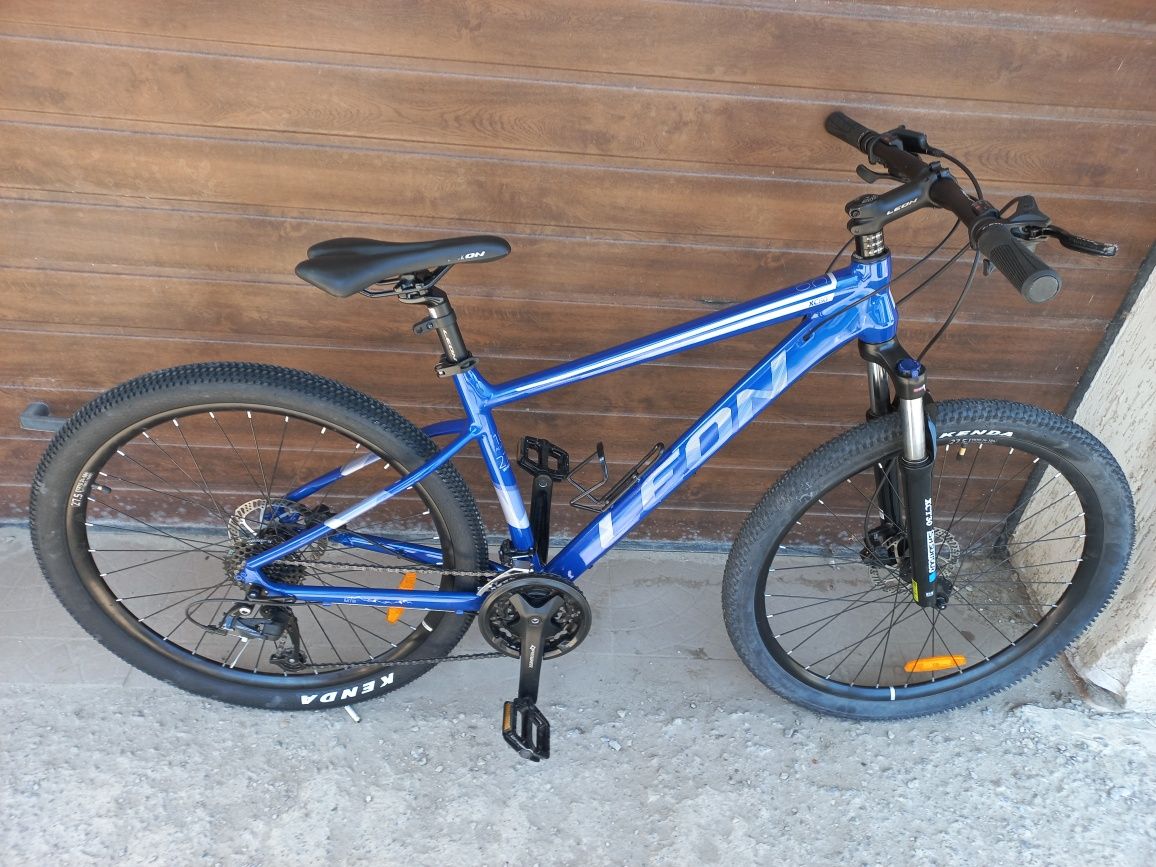 Велосипед Leon 27,5 "18" XC-80
