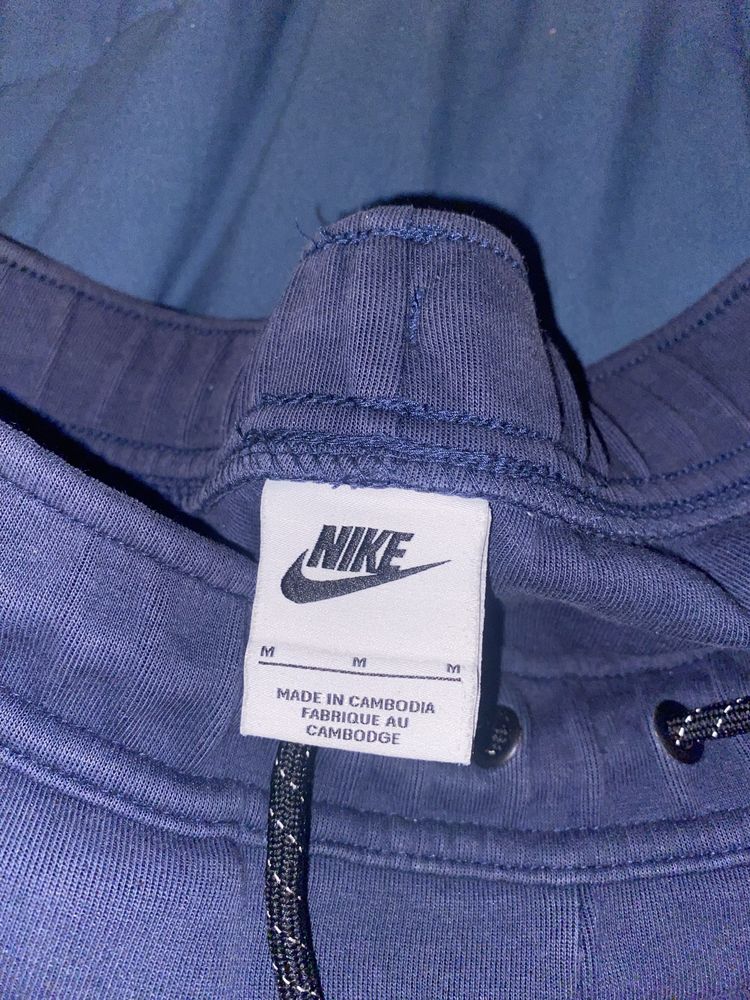 Calca nike tech fleece azul escuro